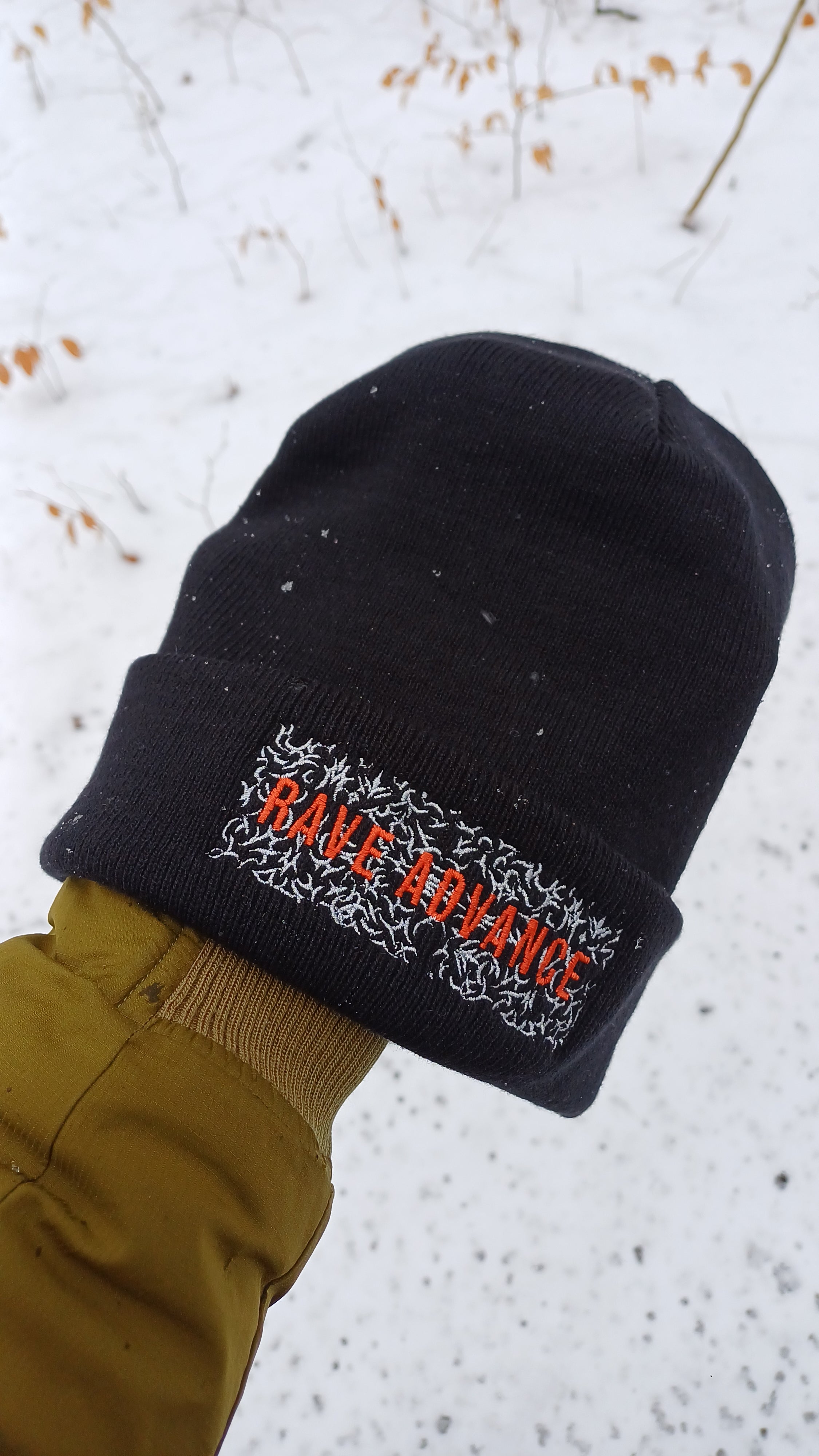 Bestickte Rave Advance Beanie