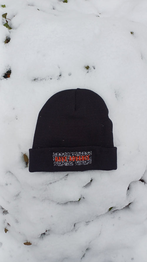 Bestickte Rave Advance Beanie